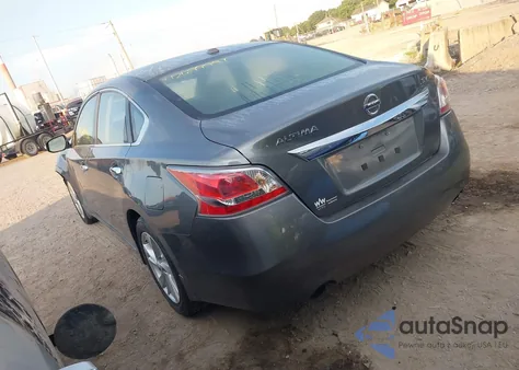2015 Nissan Altima 2.5 Sv из США, поврежденный, VIN 1N4AL3AP3FC255831